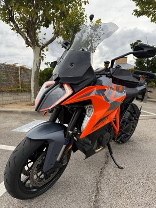 KTM Super Duke 1290 GT