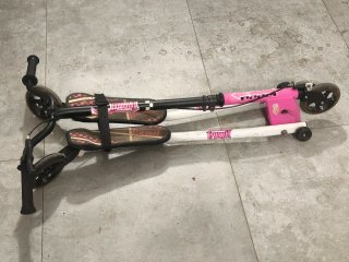 Patinete doble de 3 ruedas rosa