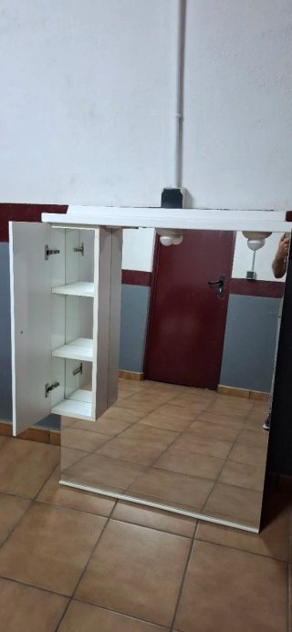 Espejo de baño con armario