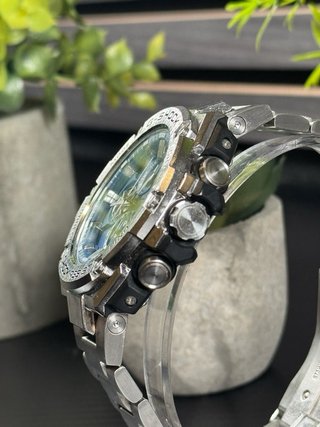 Reloj Casio G-Shock B100 Plateado y Azul