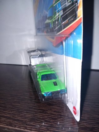 Hot Wheels Volvo 240 Drift Camper