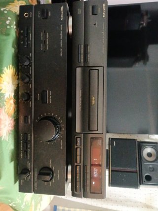 Conjunto Technics Amplificador y CD