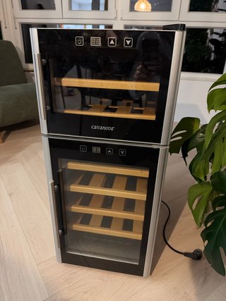 Vinoteca Cavanova para 21 botellas