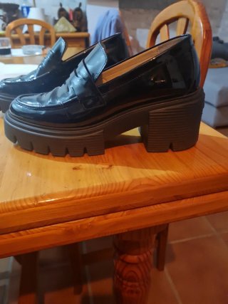 Zapatos Mocasines de Charol Negros