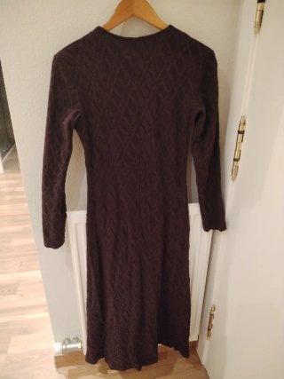 Vestido midi Zara negro talla S