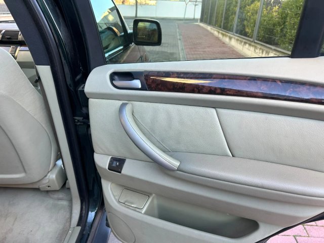 BMW X5 2003