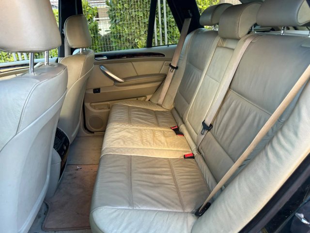 BMW X5 2003