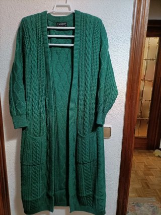 Abrigo largo de lana verde talla M