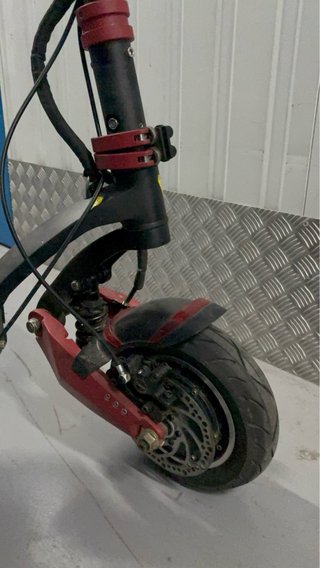 Patinete electrico Tauros X2 de 2000w 52v-18Ah 70