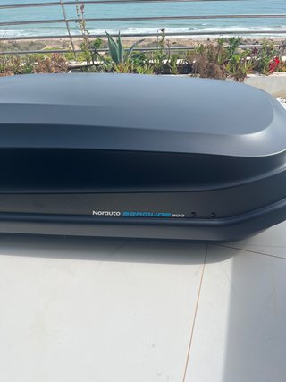 Cofre de techo NORAUTO Bermude 300 mate 385 L