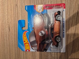 Hot Wheels Porsche 911 Carrera RS 2.7