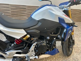 BMW F900R 2022 con todos los extras.Itv ya pasada,