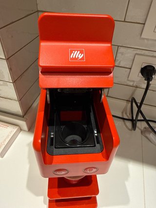 Macchina Caffè Illy Iperespresso Y3.3 Rossa