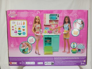 Barbie Celebration Fun Muñecas Cocina Accessori
