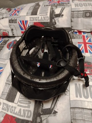 Casco de Bicicleta Ruckrider Negro
