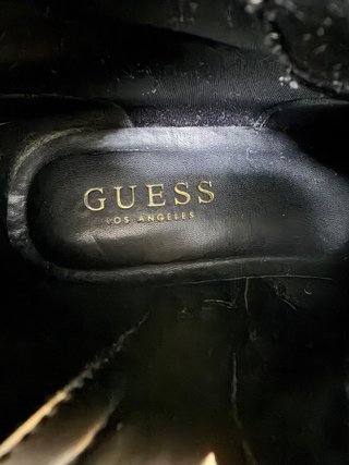 Botines Guess Negros