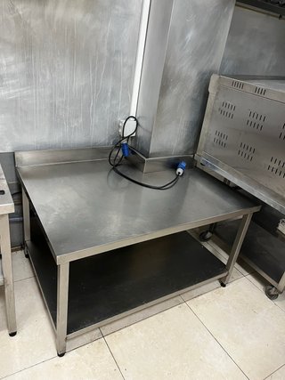 Mesa de acero inoxidable para cocina