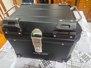 Baúl para moto X-Plor negro