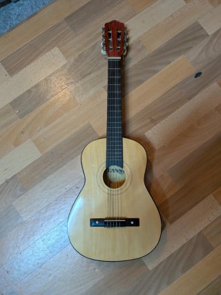 Guitarra pequeña para niños