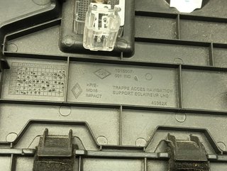 Guantera Renault Megane III Berlina 5P 1,5 Ltr. -