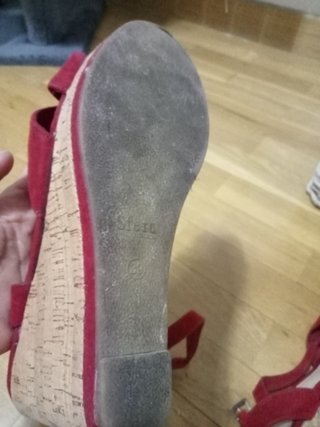 Sandalias cuña rojas
