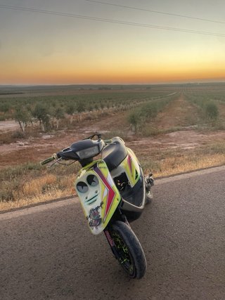 Yamaha Jog R antigua