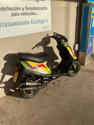 Yamaha Jog R antigua