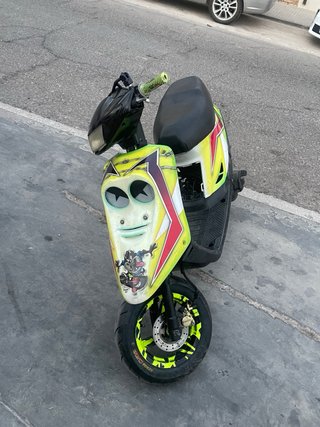 Yamaha Jog R antigua
