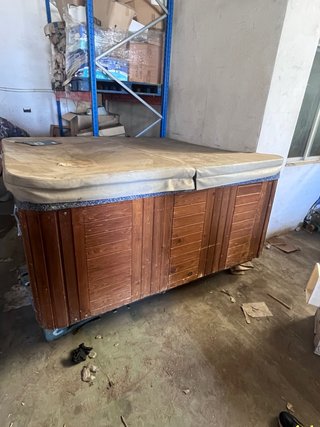 Jacuzzi 2x2 metros