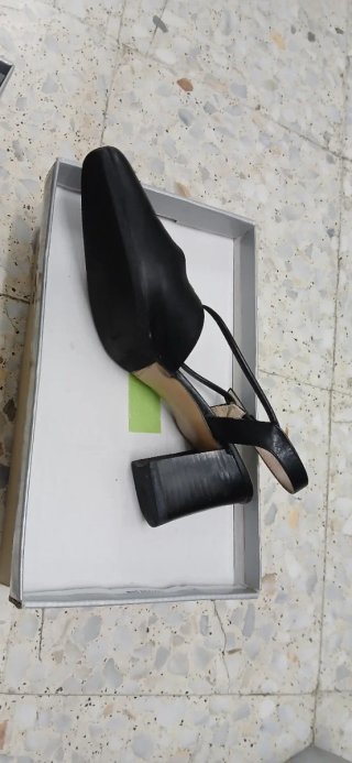 Zapatos de Piel Negros