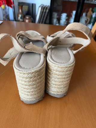 Sandalias VAS cuña esparto beige