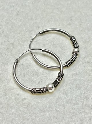 Aros de Plata con Detalles
