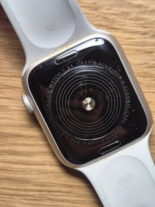Apple Watch SE 44mm Blanco / Plata