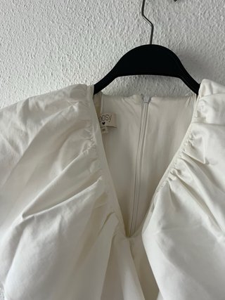 Mono Coosy blanco volantes