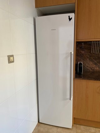 Frigorífico Siemens 1 puerta No Frost 186cm A++
