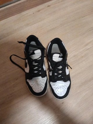 Nike Dunk Panda Low