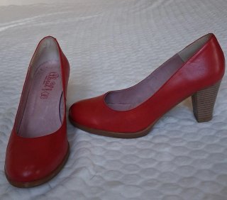 Lote de sandalias de tacón, zapatos y botas, n° 40