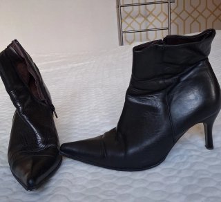 Lote de sandalias de tacón, zapatos y botas, n° 40