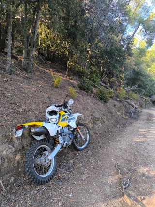 Suzuki DR-Z400S Enduro Moto Blanca/Amarilla