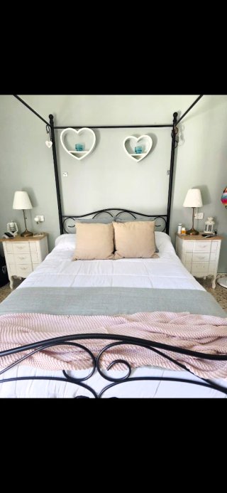 Cama de Matrimonio con Estructura de Metal