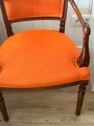 Butaca de Madera retro con Tapizado Naranja