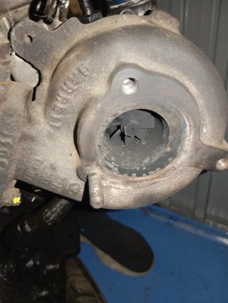 Turbo VNT15 Grupo VAG com coletores