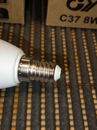 2 Cajas de 12 Bombillas LED cada una