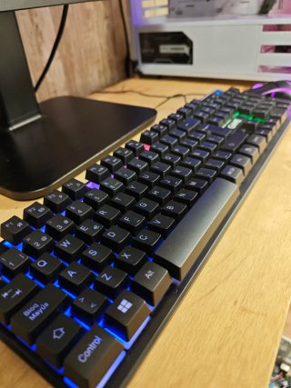 PC ESTUDIO Y JUEGOS