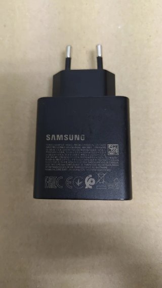 Cargador Samsung EP-TA220 Carga Superrápida