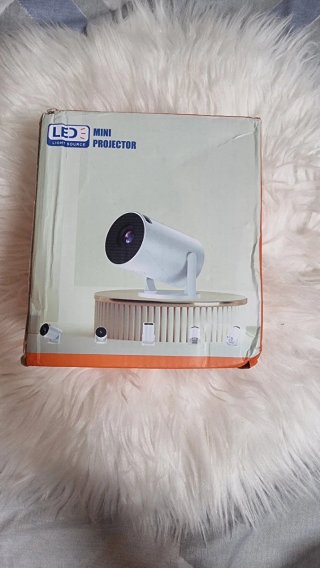 Mini Proyector LED Portátil
