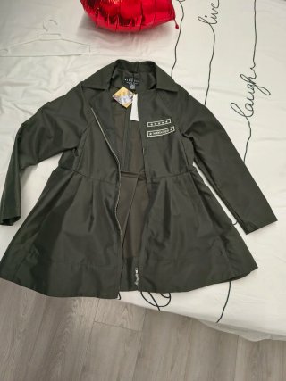 Gabardina Mekkdes Verde Oliva