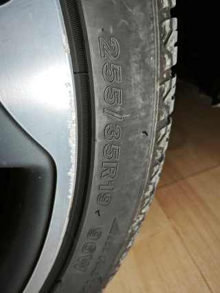 Neumáticos 255/35 R19 96W