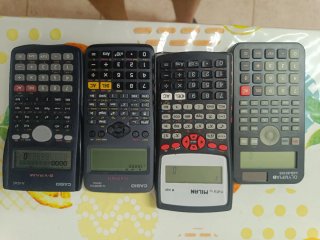 Lote de 4 Calculadoras Científicas