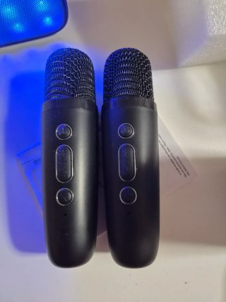 Máquina de Karaoke Portátil con 2 Micrófonos